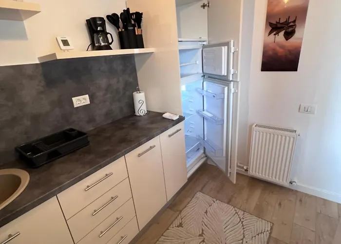 Emmaia Sunset アパート *